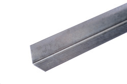 Metal Angles - 0.3-0.6 mm Thickness, 2-2.5 m Length | Lightweight Steel Quality, Versatile Dimensions, Durable Design