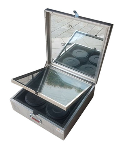 Brown Square Aluminum Box Type Solar Cooker With Four Jars